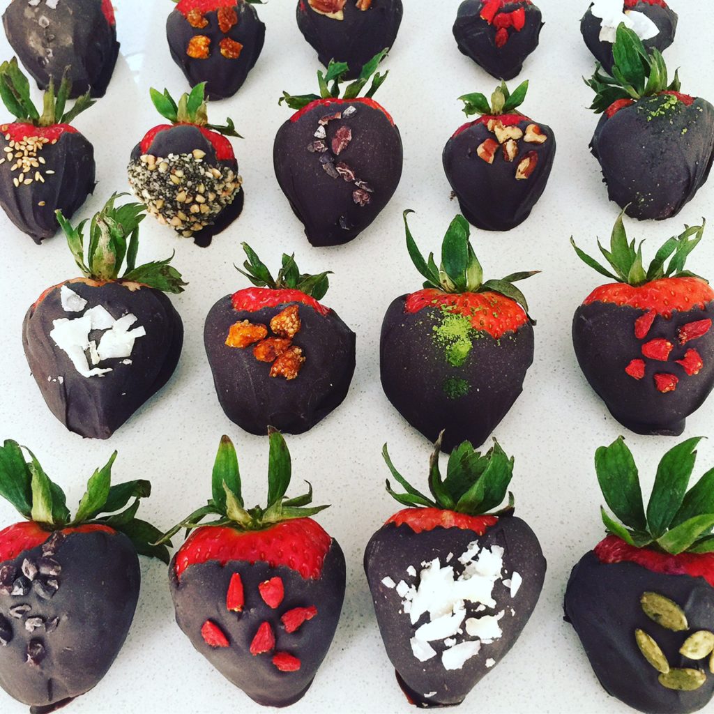 Superfood Chocolate Covered Strawberries