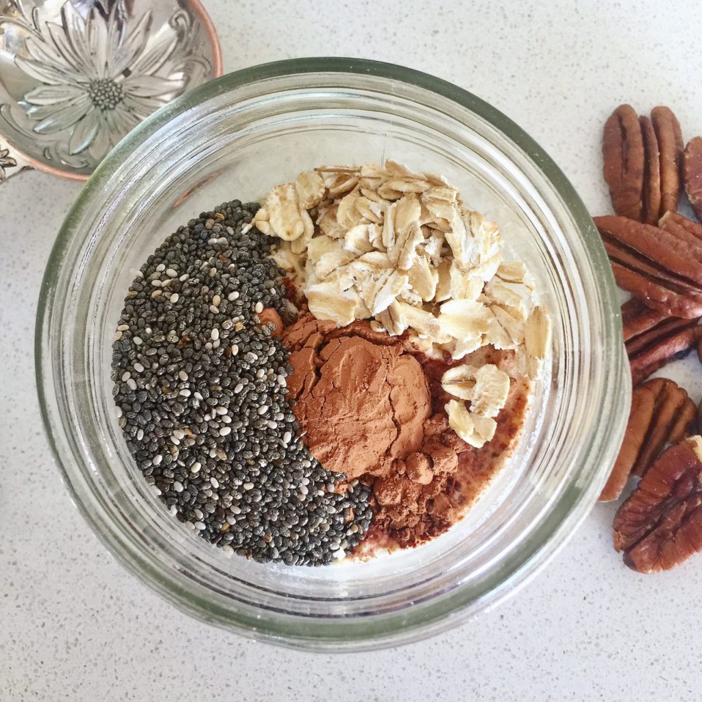 Chocolate Pecan Coconut Overnight Oats (Vegan)