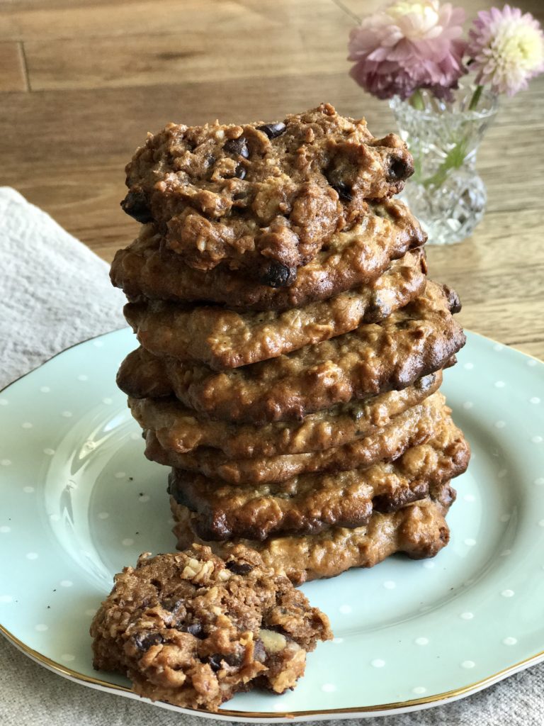 Healthy vegan chocolate chip cookie