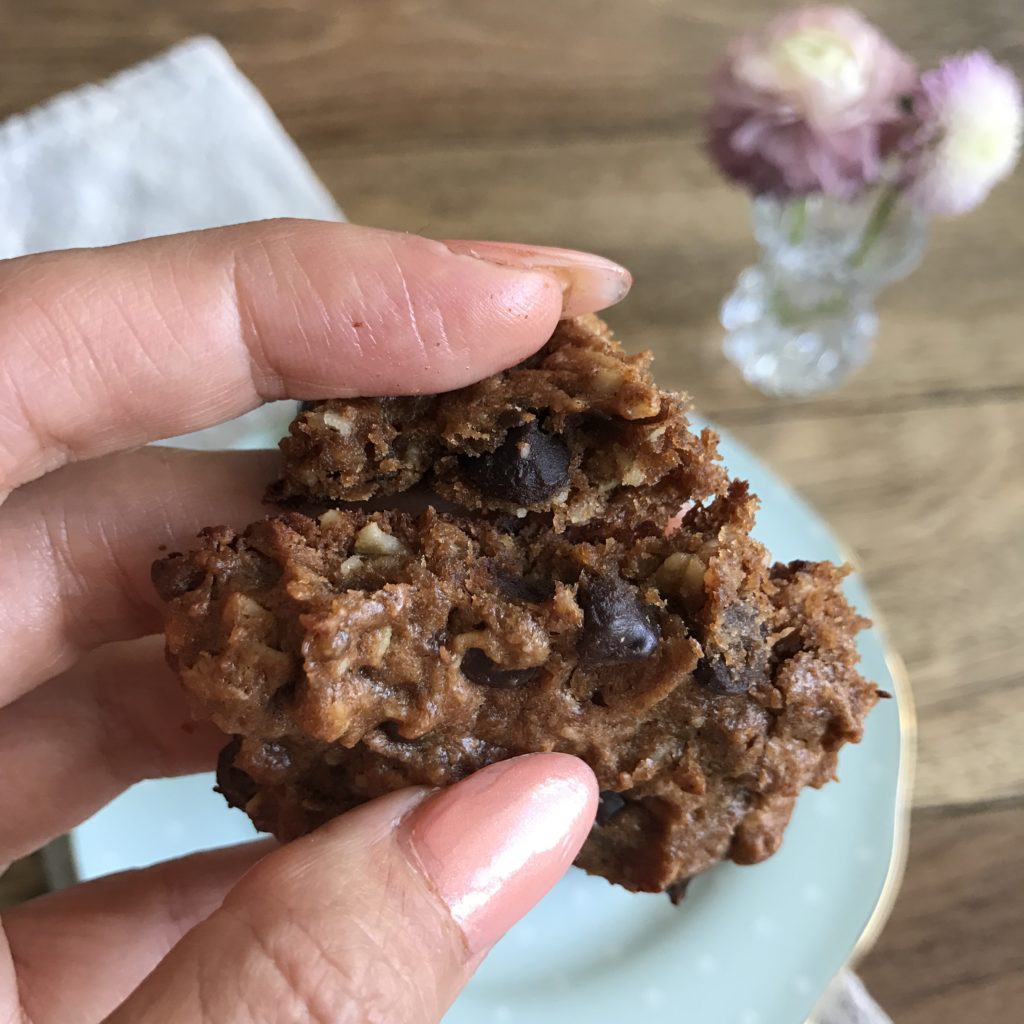 Healthy vegan chocolate chip cookie