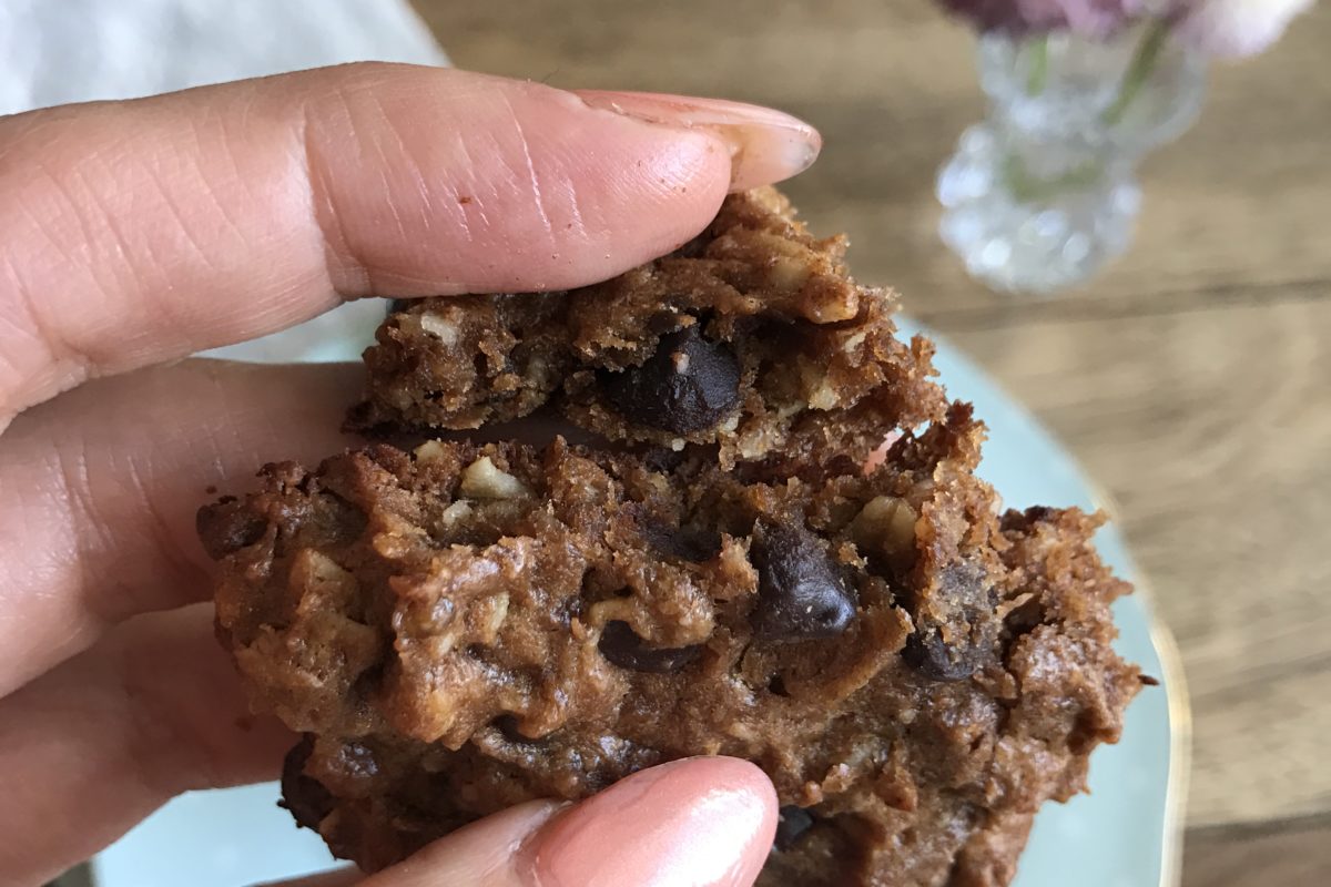 Healthy vegan chocolate chip cookie
